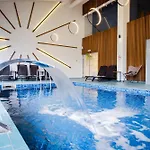 Turisticko Naselje Natura Art-hotel Opal Art 4* Lohovo