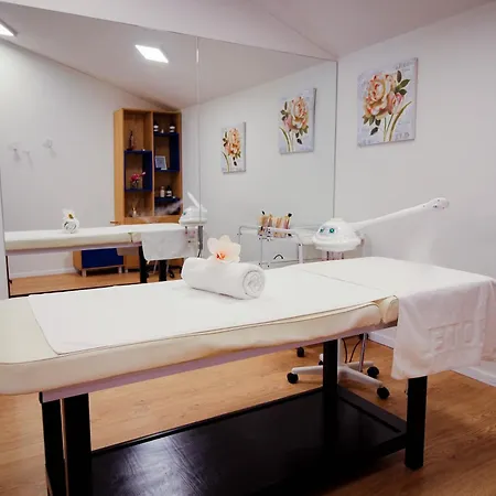 호텔 Turisticko Naselje Natura Art-hotel Opal Art 4*