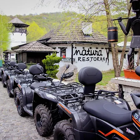 Turisticko Naselje Natura Art-hotel Opal Art Lohovo