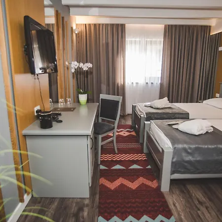 Turisticko Naselje Natura Art-hotel Opal Art Lohovo