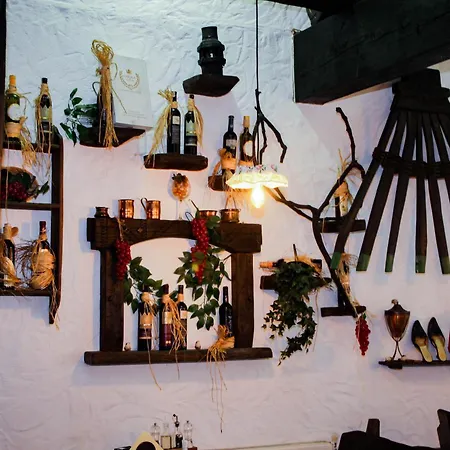 Szálloda Turisticko Naselje Natura Art-hotel Opal Art Lohovo