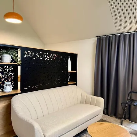 Turisticko Naselje Natura Art-hotel Opal Art 호텔 Lohovo
