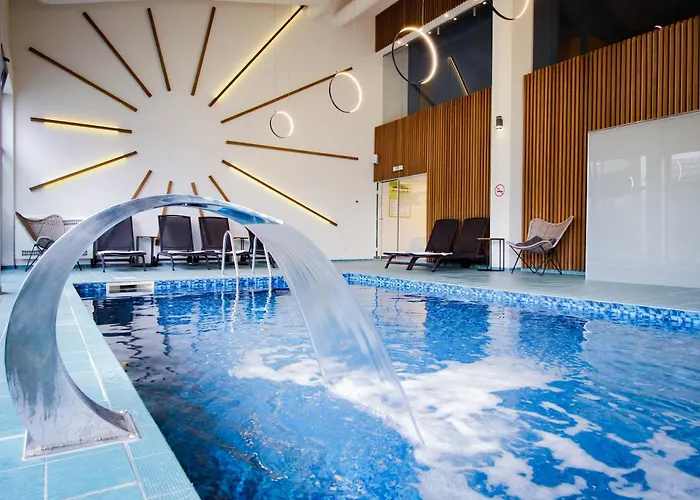 Turisticko Naselje Natura Art-hotel Opal Art 4* Lohovo