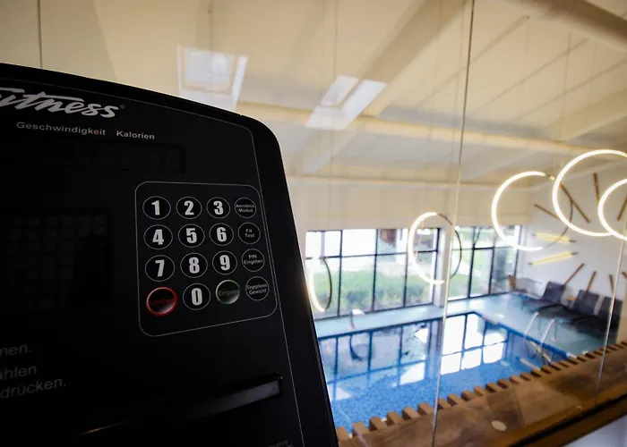 Turisticko Naselje Natura Art-hotel Opal Art 4*