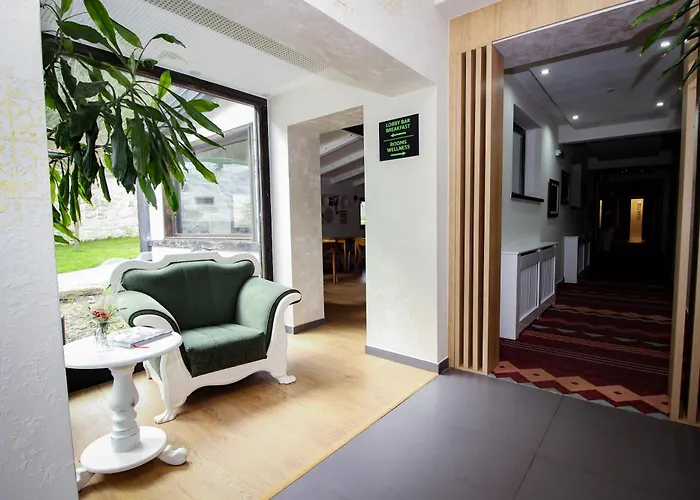 Turisticko Naselje Natura Art-hotel Opal Art Lohovo