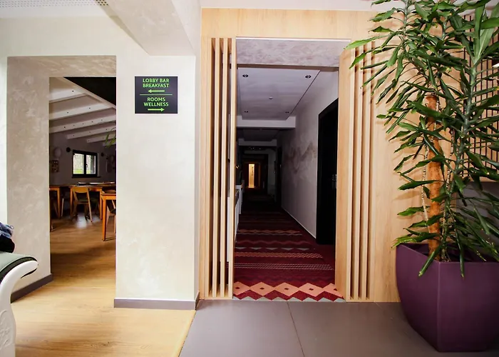 Turisticko Naselje Natura Art-hotel Opal Art 4* Lohovo