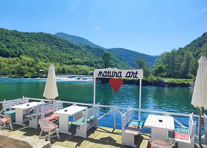 Turisticko Naselje Natura Art-hotel Opal Art 4* Lohovo